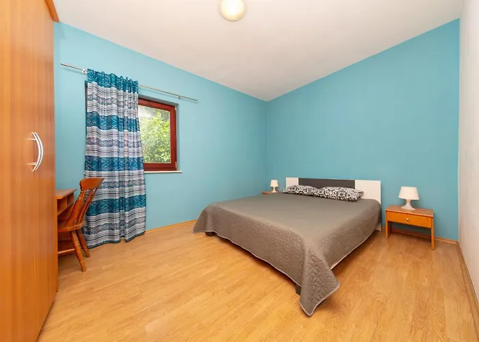 Lili Apartmán *