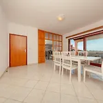 Apartment Lili *