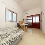 Lili Apartment *