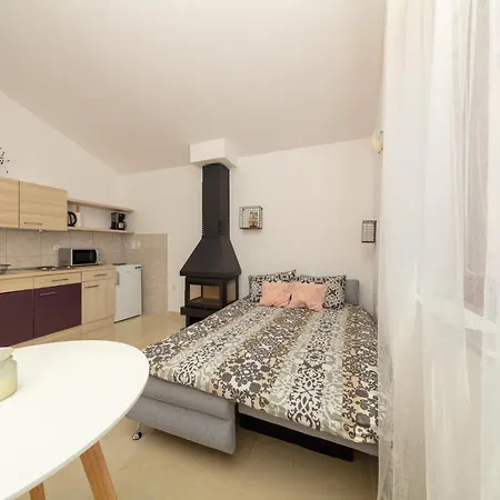 Appartement Lili Pula