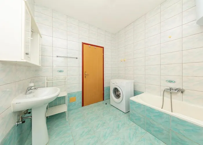 Apartment Lili Pula