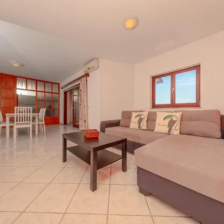 Apartment Lili